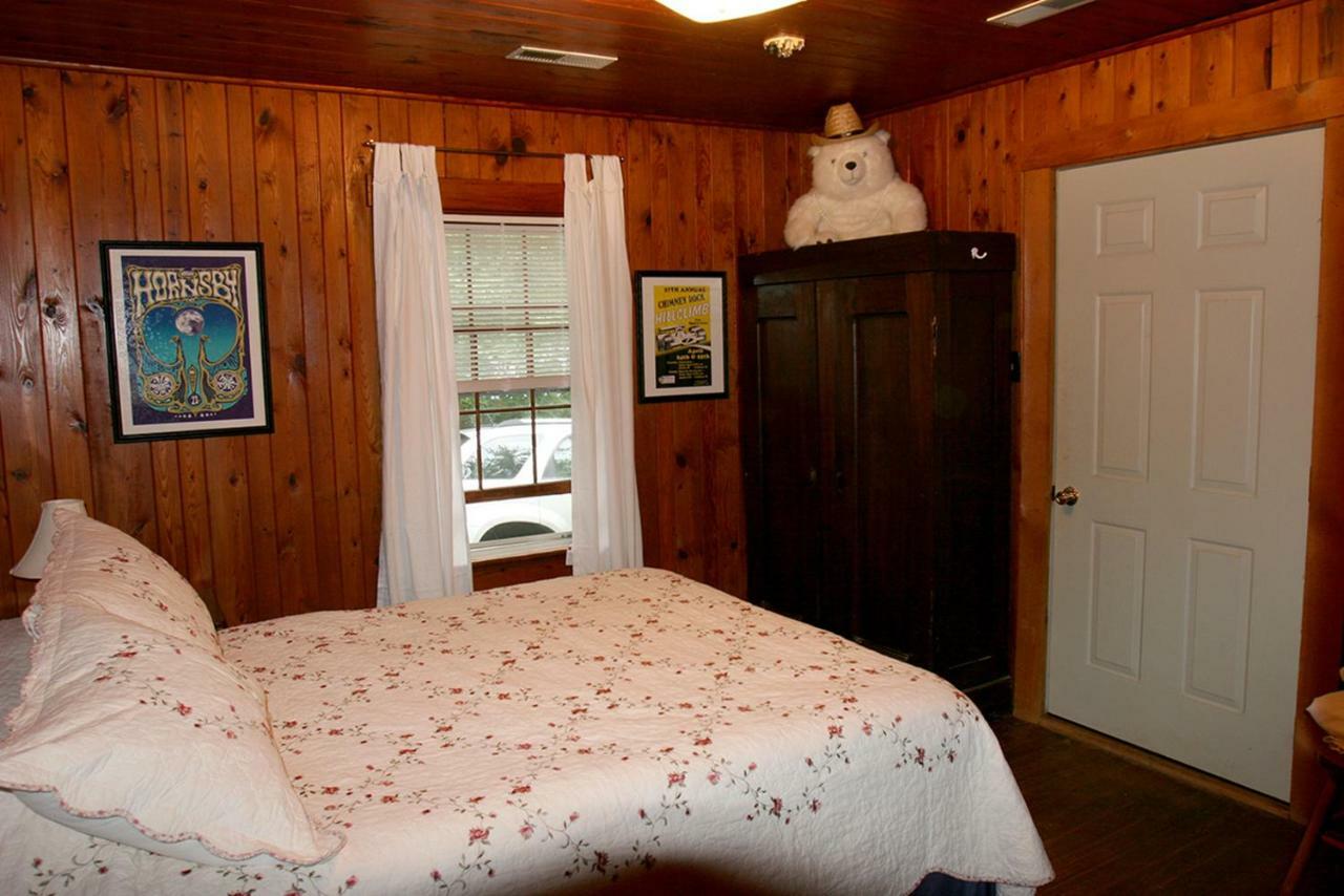 Pine Gables Cabins Villa เลกลัวร์ ภายนอก รูปภาพ